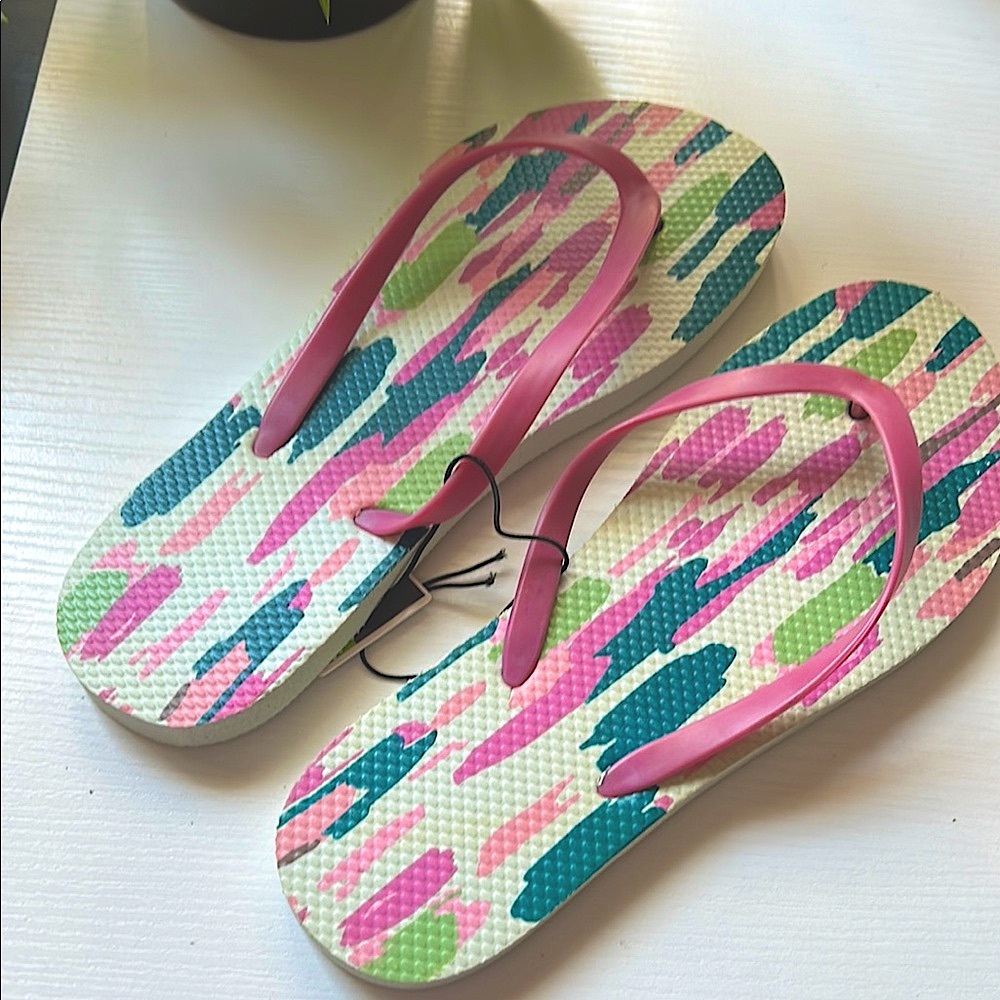 NWT Pink green Colorful Women's Flip Flops Slipper size M 7/8